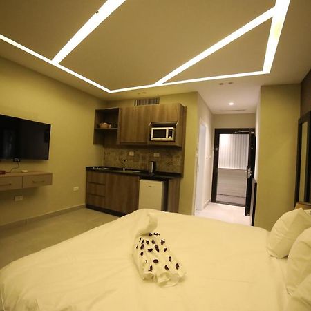 فندق صحارى الخليج Sahara Gulf Hotel Apartments Amman Luaran gambar