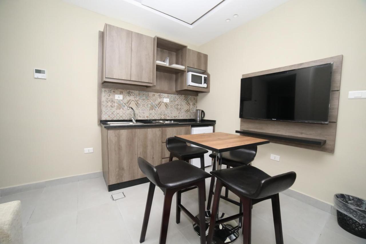فندق صحارى الخليج Sahara Gulf Hotel Apartments Amman Luaran gambar