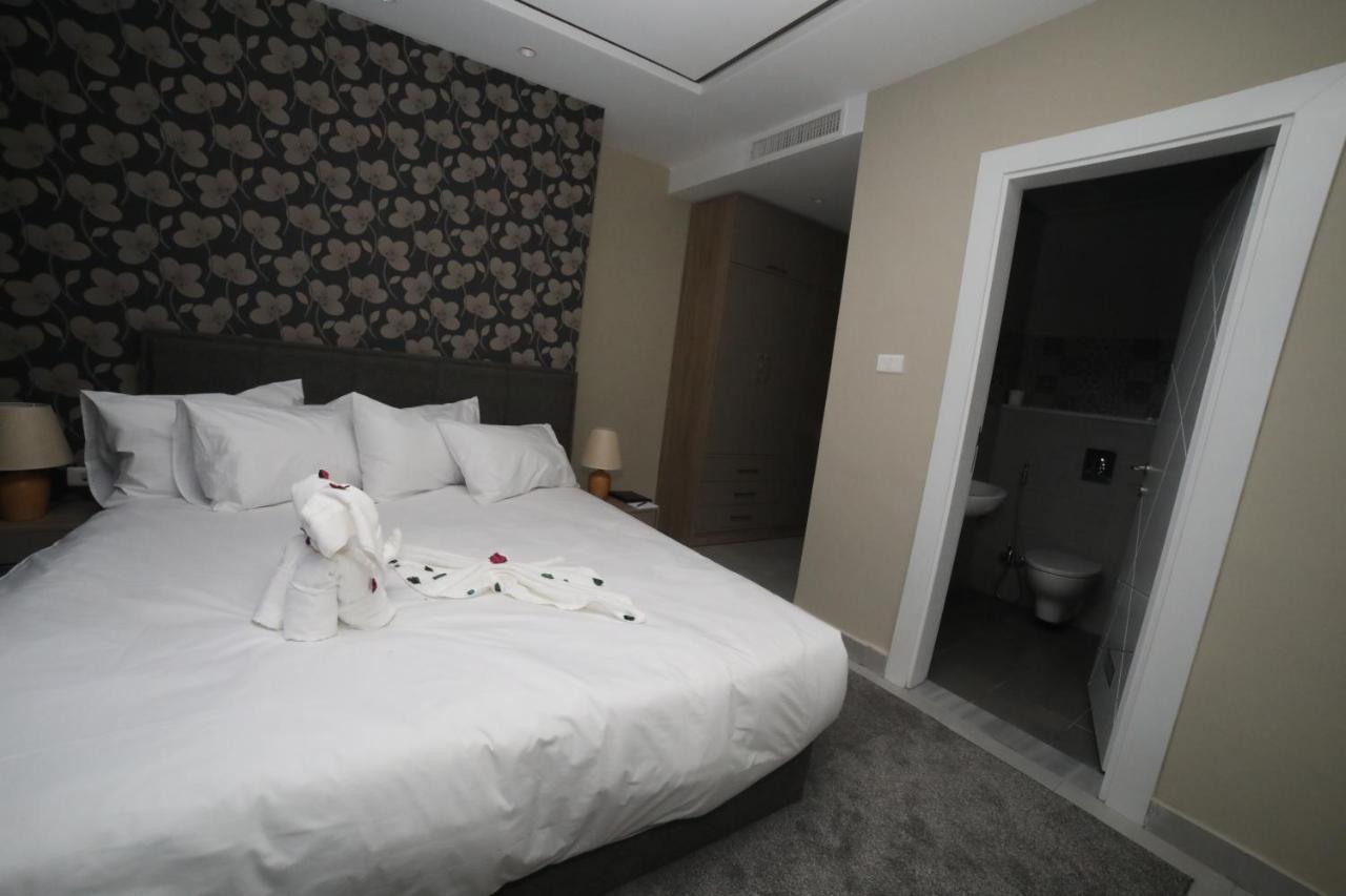 فندق صحارى الخليج Sahara Gulf Hotel Apartments Amman Luaran gambar