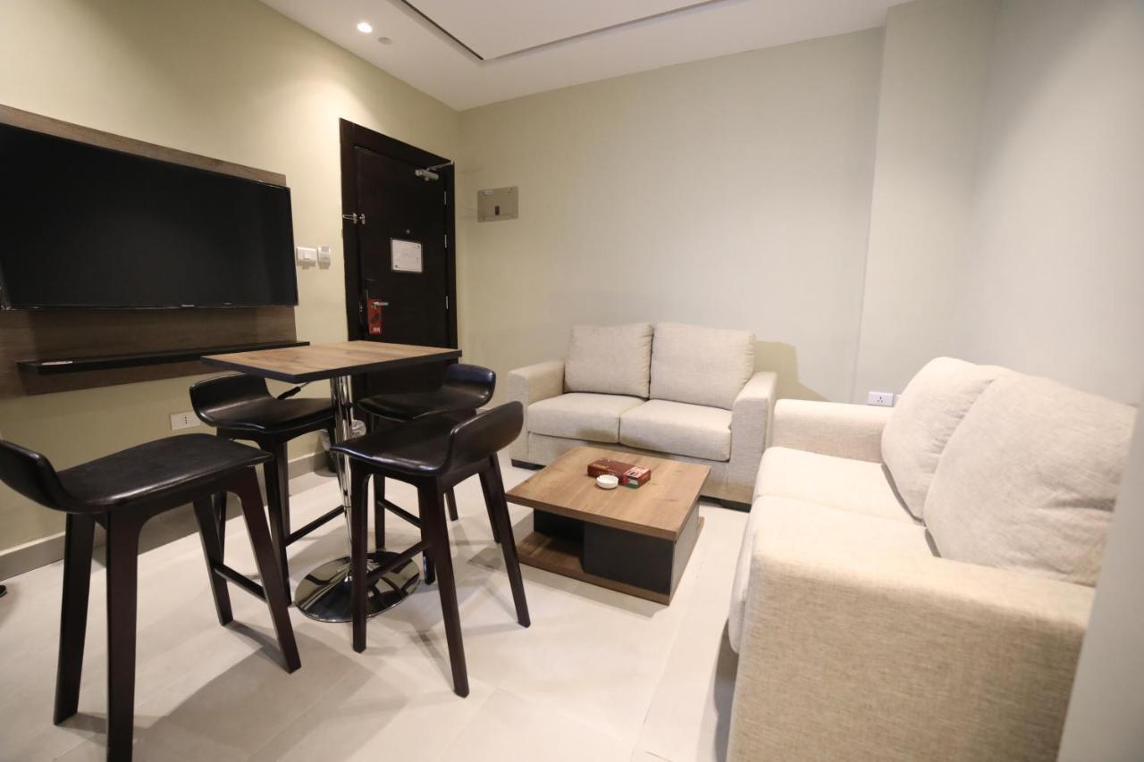 فندق صحارى الخليج Sahara Gulf Hotel Apartments Amman Luaran gambar