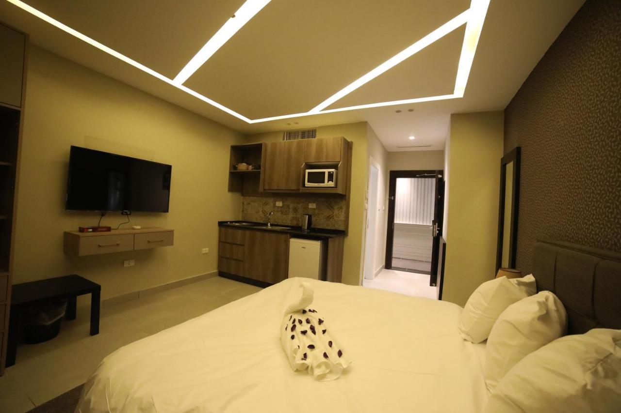 فندق صحارى الخليج Sahara Gulf Hotel Apartments Amman Luaran gambar