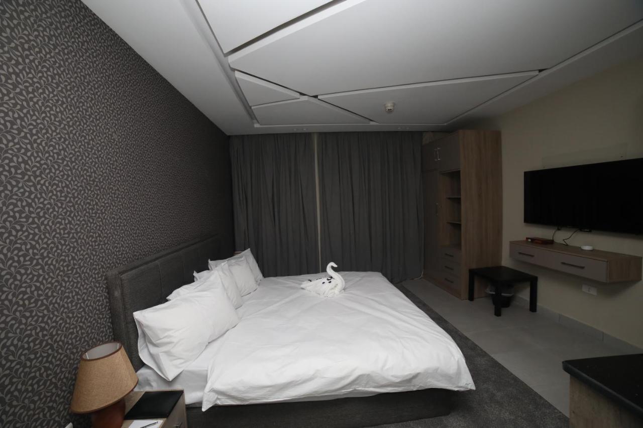 فندق صحارى الخليج Sahara Gulf Hotel Apartments Amman Luaran gambar